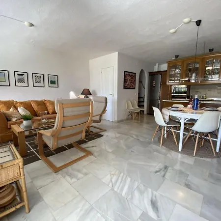 Maison Acces Direct A La Villa Manilva